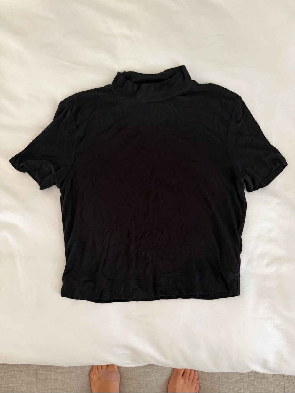 Babaton Black Short-Sleeve Mockneck Tee